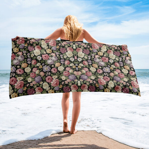 Serviette de Plage Florale Vintage — PunkForge