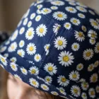 Bob Pâquerettes Réversible Femme | Chapeau Fleuri Tendance | Protection Soleil | Accessoire Été Bohème Chic — vue 10