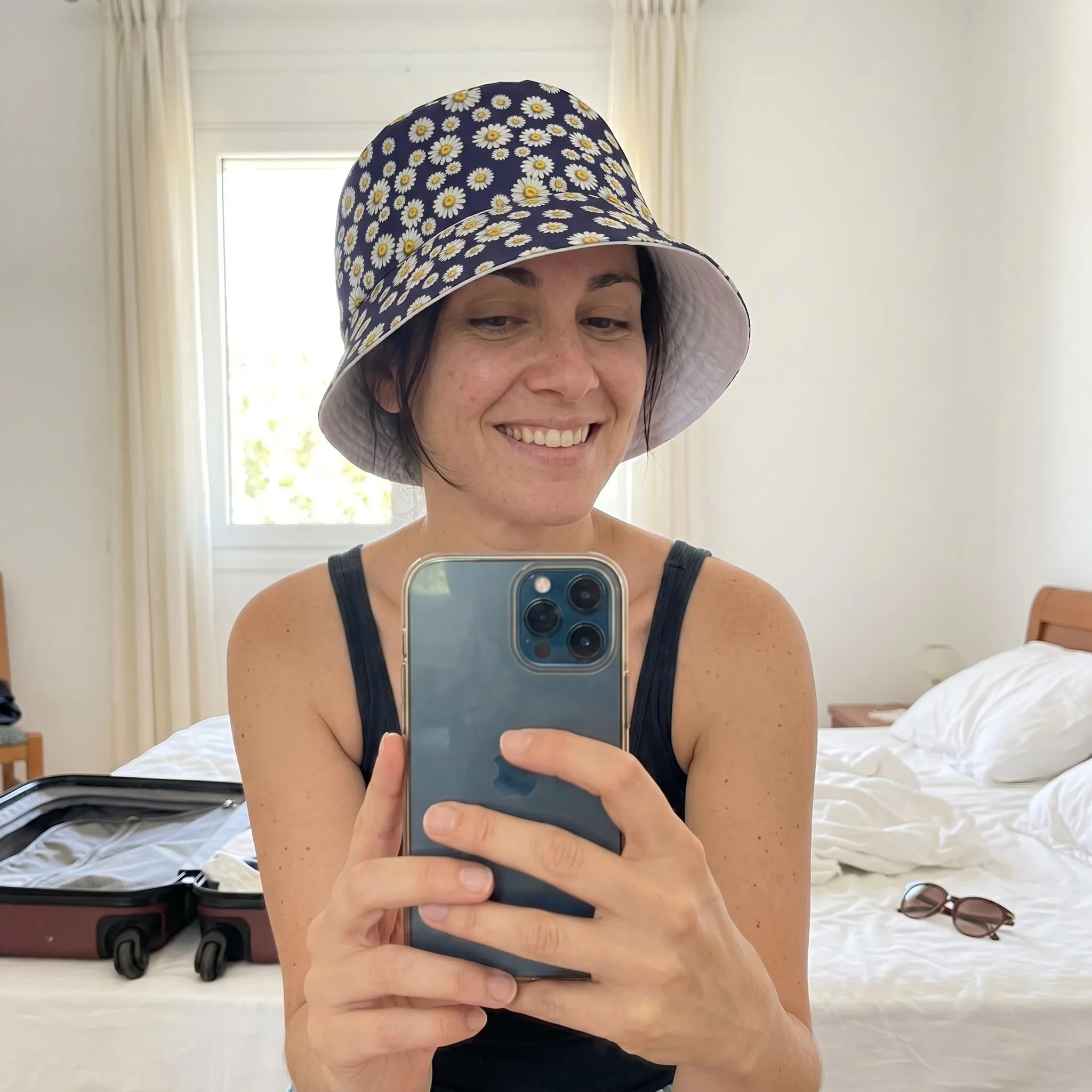 Bob Pâquerettes Réversible Femme | Chapeau Fleuri Tendance | Protection Soleil | Accessoire Été Bohème Chic — vue 2